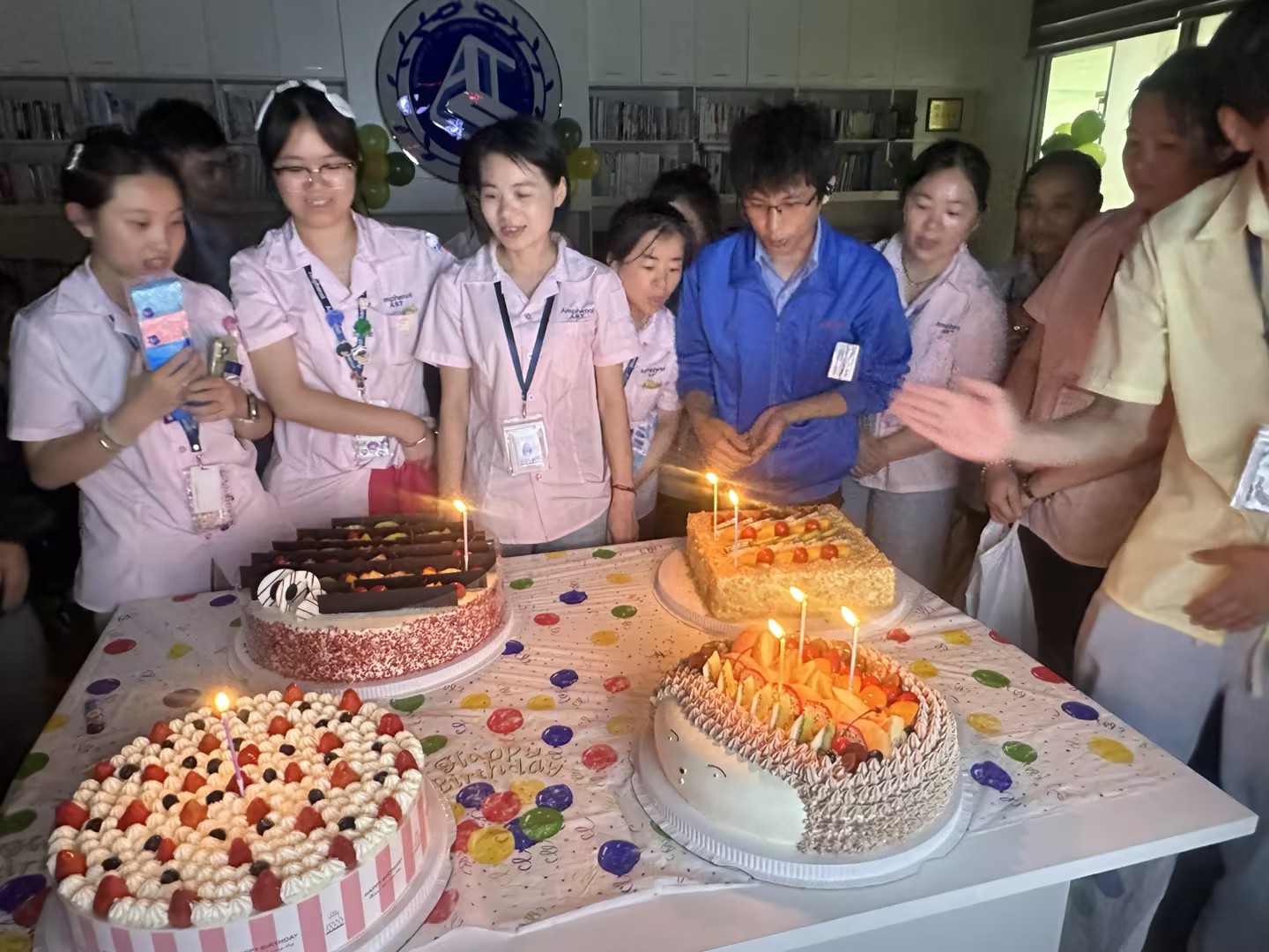 5月员工生日会精彩回顾